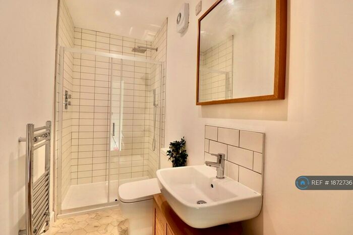 2 Bedroom Flat To Rent In Millsands, Sheffield, S3