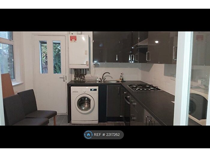 4 Bedroom Terraced House To Rent In Millais Road, London, E11