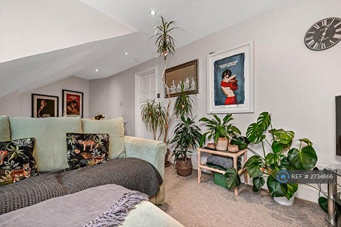 1 Bedroom Flat To Rent In Tweedy Road, Bromley, BR1