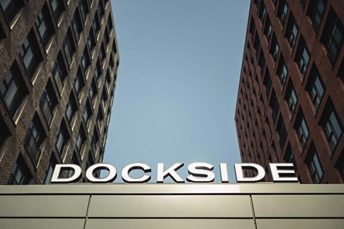 2 Bedroom Apartment To Rent In Dockside, Edinburgh, EH6
