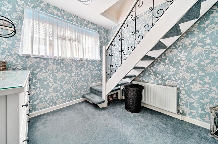 3 Bedroom Bungalow For Sale In Nicholas Road, Langley, Southampton, Hampshire, SO45