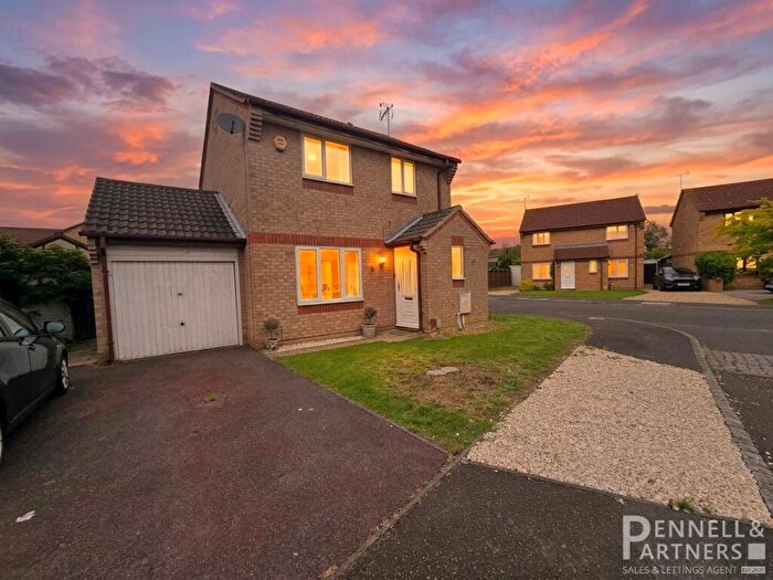 3 Bedroom Detached House For Sale In Caldbeck Close, Peterborough, PE4