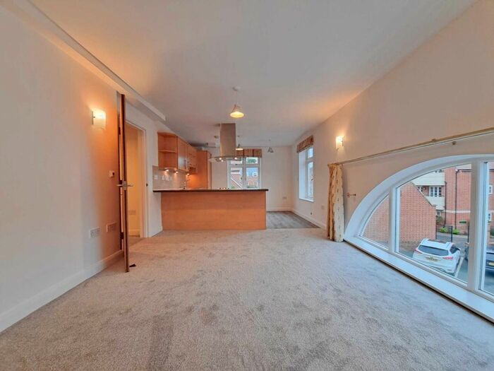 1 Bedroom Flat To Rent In Whitehall Place, Woodbridge, IP12