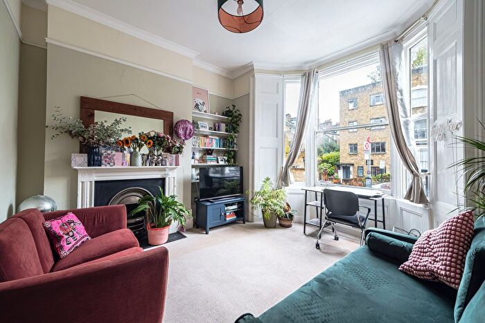 1 Bedroom Flat To Rent In Beresford Road, London, N5