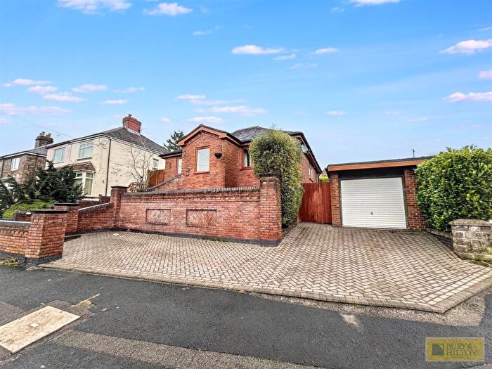 2 Bedroom Detached Bungalow For Sale In Washerwall Lane., Werrington, Stoke-On-Trent, ST9