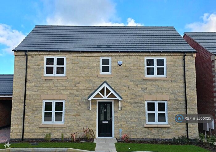 4 Bedroom Detached House To Rent In Yeoman Drive, Crich, DE4