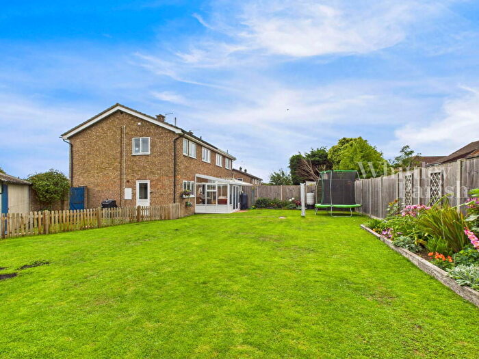 3 Bedroom Semi-Detached House For Sale In Waveney Heights, Brockdish, IP21