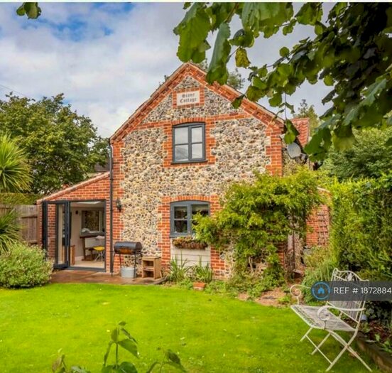 5 Bedroom Detached House To Rent In The Loke, Norwich, NR13