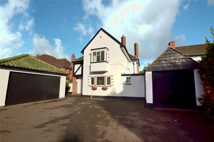 5 Bedroom Detached House To Rent In Rydon Lane, Exeter, EX2