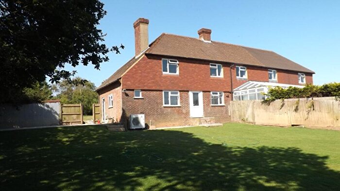 3 Bedroom Semi-Detached House To Rent In The Street, Arlington, BN26