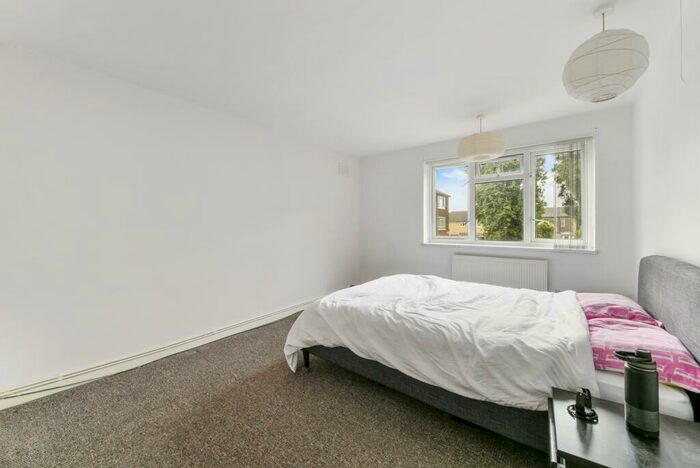 2 Bedroom Flat To Rent In Church Road, Leyton, London, E10