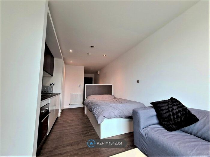 Studio To Rent In Printworks, Sheffield, S3