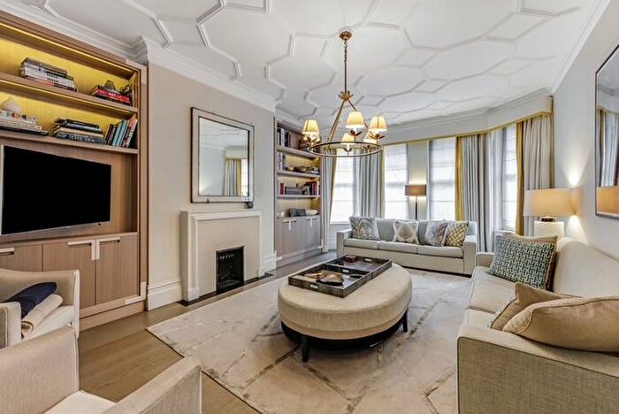 5 Bedroom Flat For Sale In Oakwood Court, London, W14