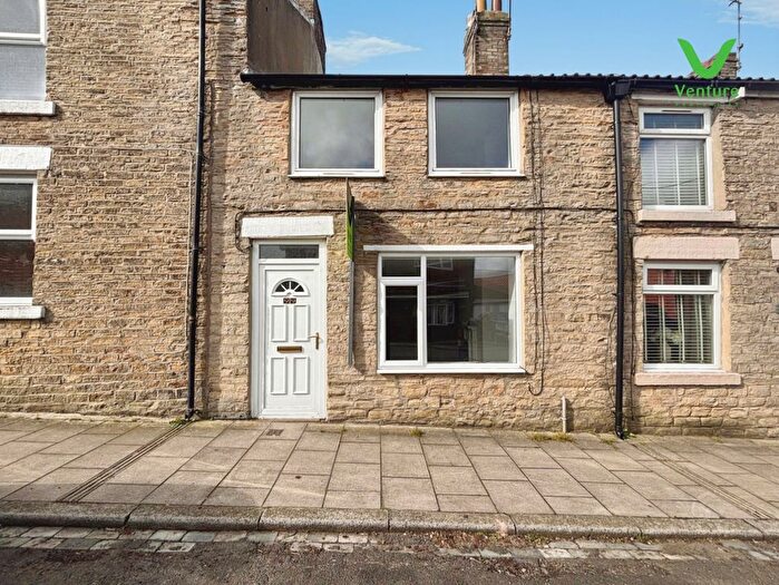 3 Bedroom Terraced House To Rent In High Hope Street, Crook, DL15