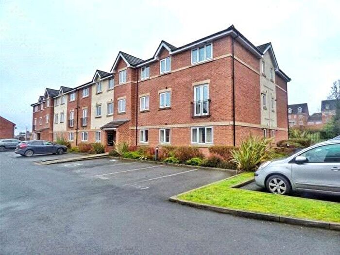 2 Bedroom Apartment To Rent In Blackthorn Drive, Huddersfield, West Yorkshire, HD3
