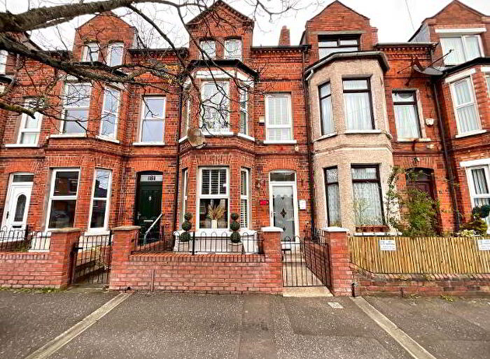 4 Bedroom Mid Terraced House For Sale In Alexandra Park Avenue, Belfast, BT15