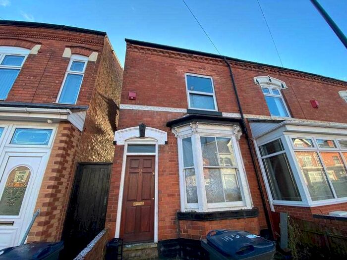 Houses for sale in Oakwood Road, Birmingham, B11