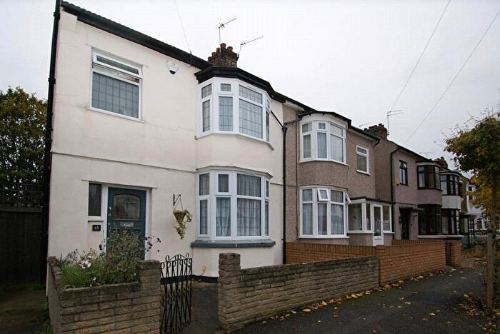 3 Bedroom Semi-Detached House To Rent In Kensington Road, Romford, Essex, RM7