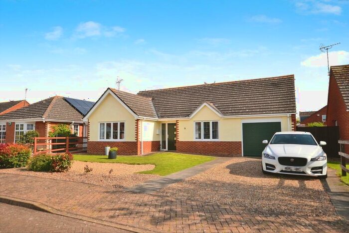 3 Bedroom Detached Bungalow For Sale In Wigeon Close, Cowbit, Spalding, PE12