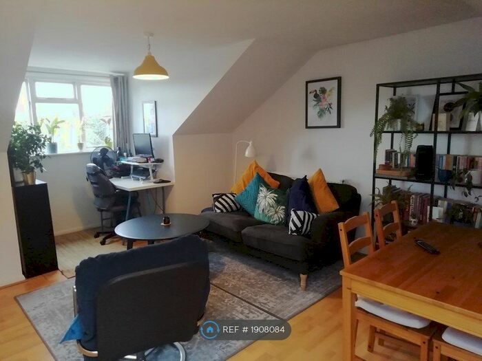 1 Bedroom Flat To Rent In London, London, SE6