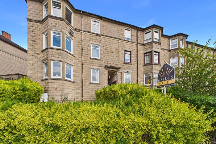 2 Bedroom Flat To Rent In Edgefauld Road, G21