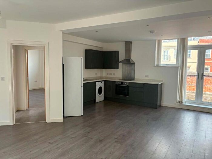 2 Bedroom Apartment To Rent In West Street, PO16