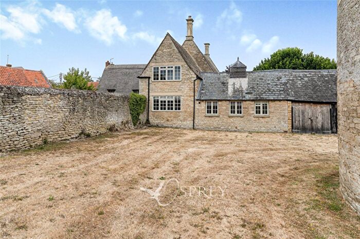 3 Bedroom Cottage To Rent In Wadenhoe, Peterborough, Northamptonshire, PE8