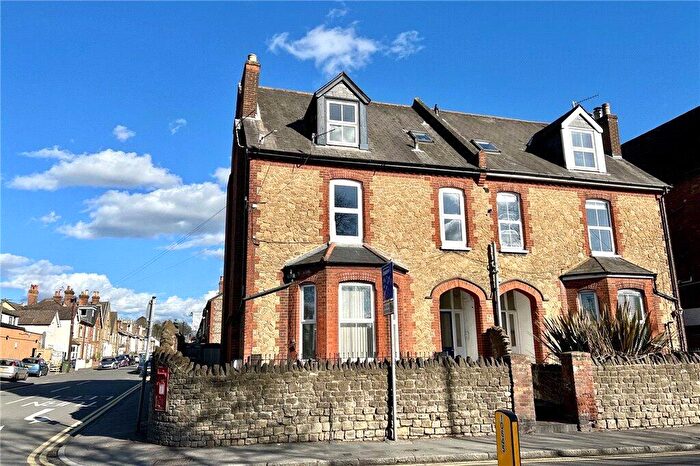 1 Bedroom Apartment To Rent In Woodbridge Road, Guildford, Surrey, GU1