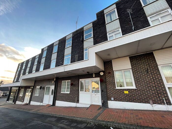 2 Bedroom Flat To Rent In Lammermoor Avenue, Birmingham, B43