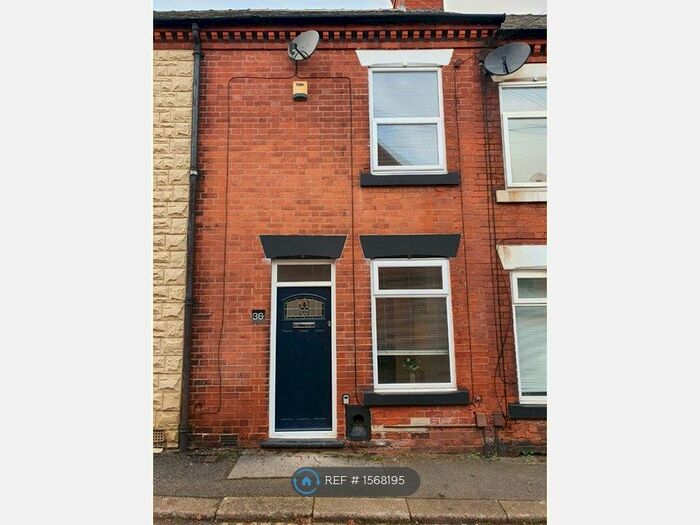 3 Bedroom Terraced House To Rent In Vine Terrace, Hucknall, Nottingham, NG15