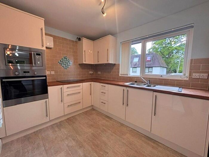 1 Bedroom Apartment To Rent In Chestnut Court, Leyland, PR25