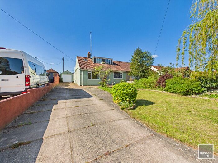 3 Bedroom Semi Detached Bungalow For Sale In Gunton Lane, New Costessey, NR5