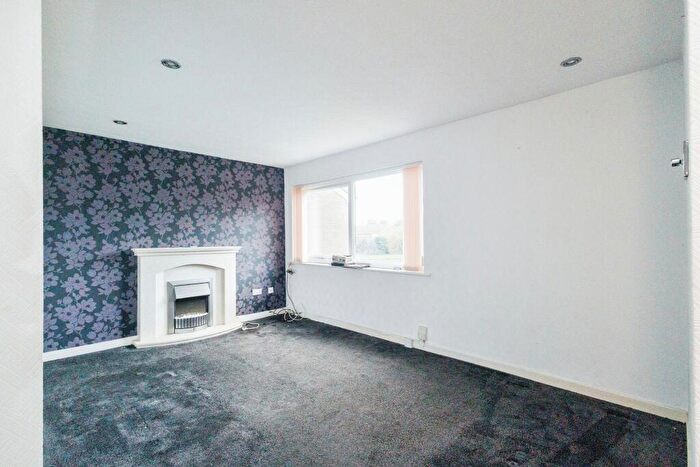 2 Bedroom Flat For Sale In City Avenue, Denton, Manchester, Greater Manchester, M34