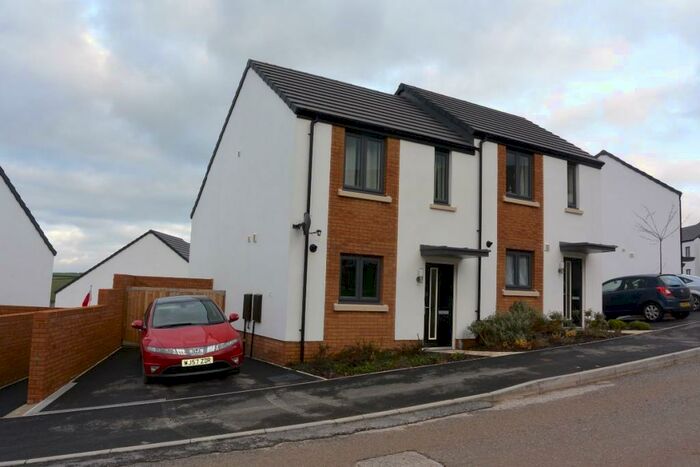 2 Bedroom Semi-Detached House To Rent In Okehampton, EX20