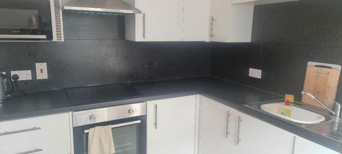 2 Bedroom Flat To Rent In Picardy Court, Rose Street, Aberdeen, AB10