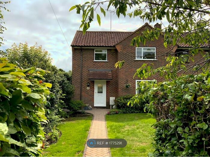 3 Bedroom End Of Terrace House To Rent In Chaloner Rd, Lindfield, RH16