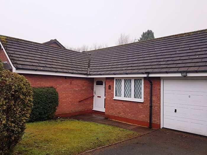 2 Bedroom Bungalow To Rent In Everglade Road, Priorslee, Telford, TF2
