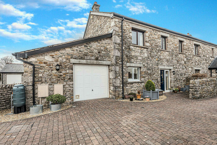 3 Bedroom Semi-Detached House For Sale In Town Head Fold, Holme, LA6