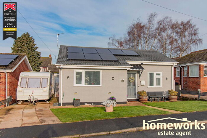 2 Bedroom Detached Bungalow For Sale In Priory Close, Sporle, King's Lynn, PE32