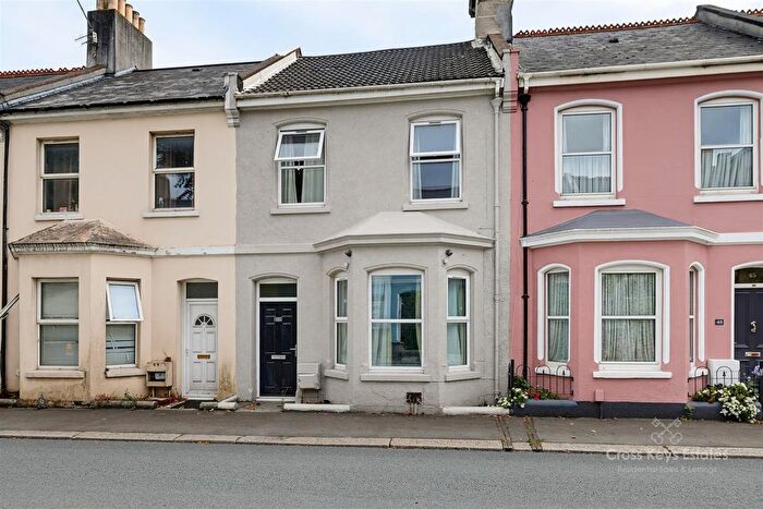 3 Bedroom Terraced House For Sale In Wilton Street, Stoke, PL1