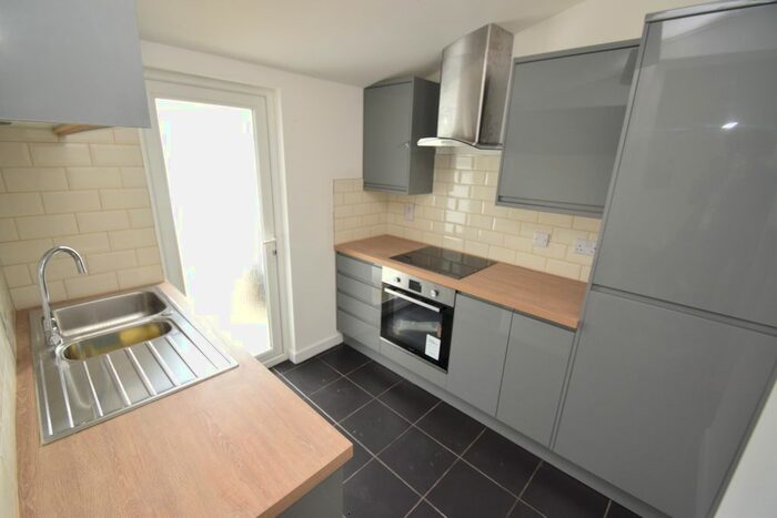 5 Bedroom Terraced House To Rent In Lister Street, Falmouth, Cornwall, TR11