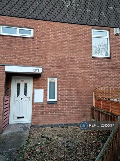 3 Bedroom Terraced House To Rent In Royston Close, Nottingham, NG2