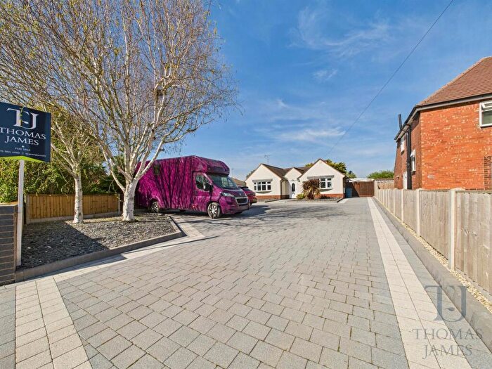 3 Bedroom Detached Bungalow For Sale In Rectory Place, Barton-In-Fabis, Nottingham, NG11