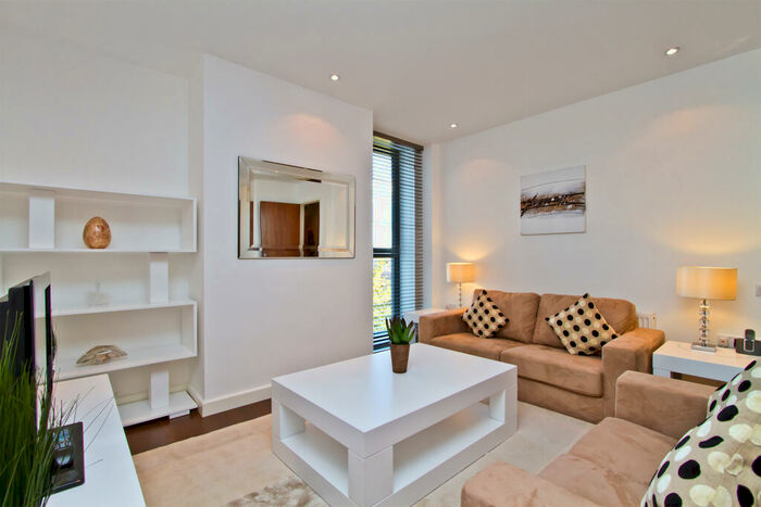1 Bedroom Apartment To Rent In Lumiere Apartments, St. Johns Hill, London, SW11