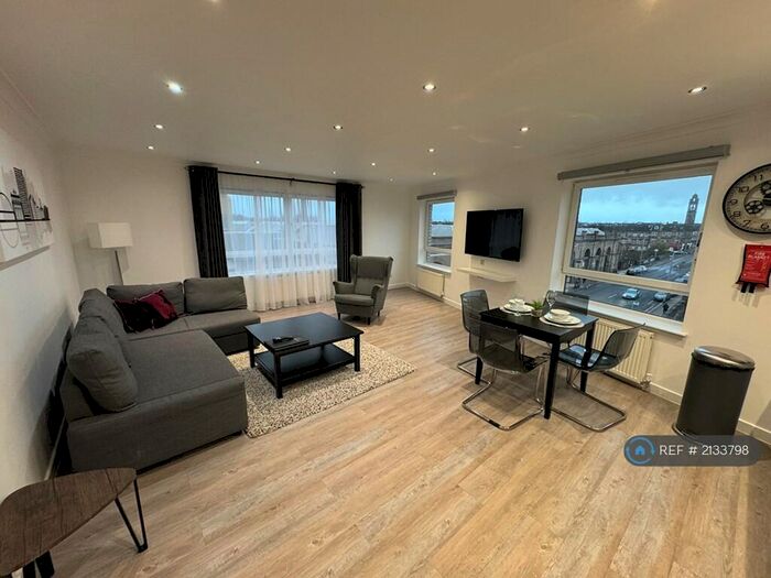 2 Bedroom Flat To Rent In Barrland Street, Glasgow, G41