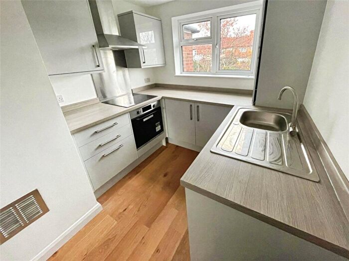 2 Bedroom Maisonette For Sale In Ashdown Walk, Collier Row, RM7