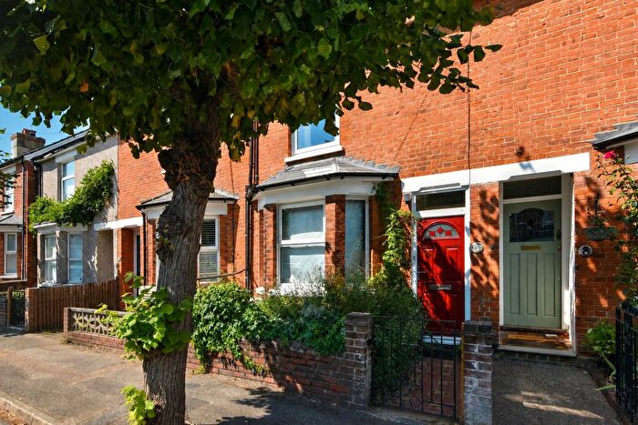 2 Bedroom Property For Sale In Gladstone Road, Tonbridge, TN9