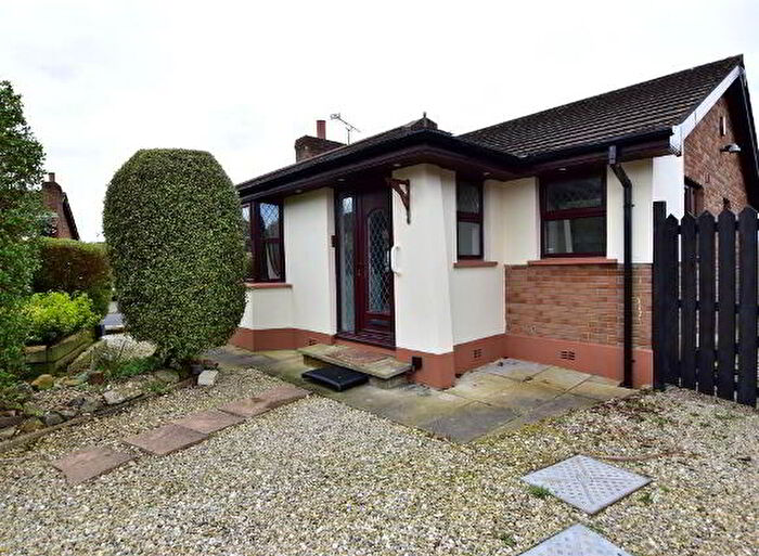 2 Bedroom Detached Bungalows For Sale In Mid Island Park, Greyabbey, BT22