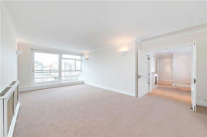 2 Bedroom Flat To Rent In Sheringham, St. John's Wood, NW8