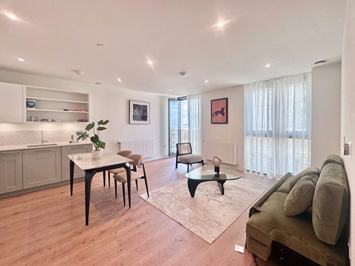 1 Bedroom Flat To Rent In London, E16